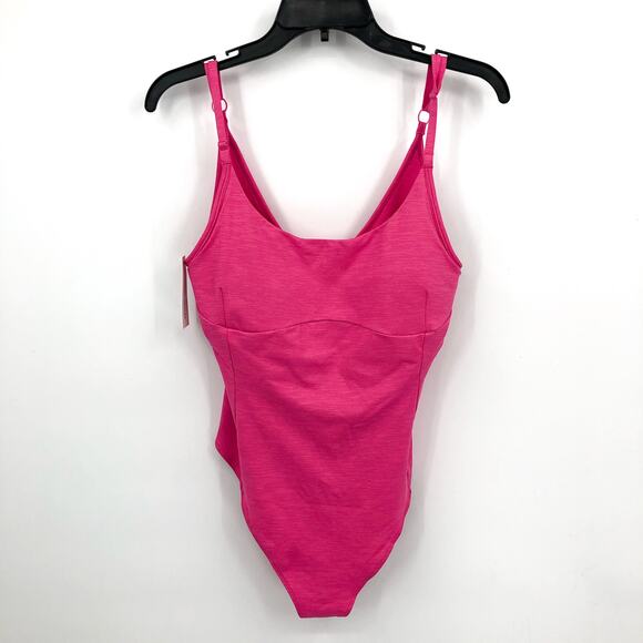 OUTDOOR VOICES TechSweat Tank Leotard Bodysuit Large Pink Cerise Sleeveless NWT - Picture 4 of 10